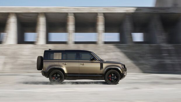 Land Rover Defender 2020