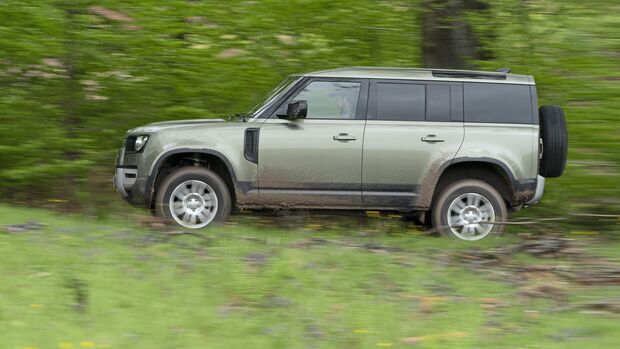Land Rover Defender 2021