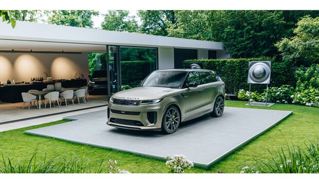 Land Rover Houses 2024