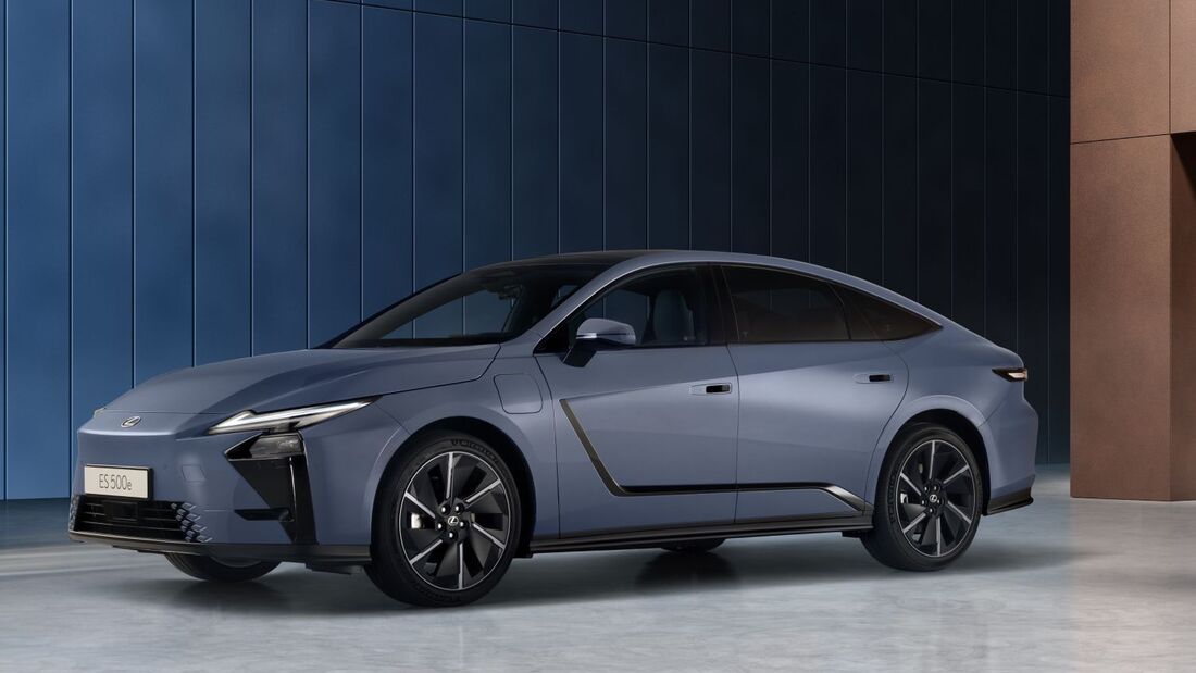 Lexus ES 2026