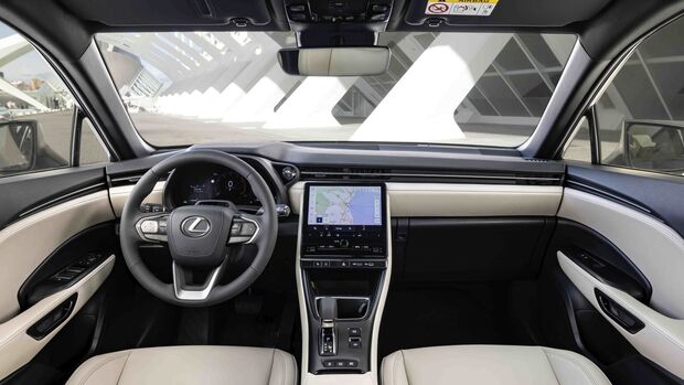 Lexus LBX 2024