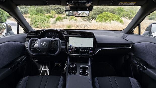 Lexus RZ 550e FSport 2025