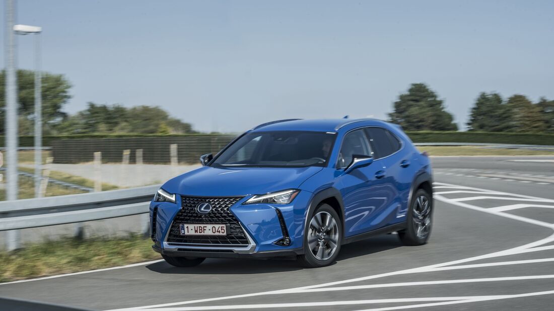 Lexus UX 2023