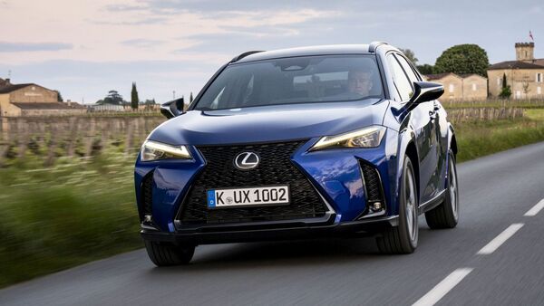 Lexus UX 300h 2024