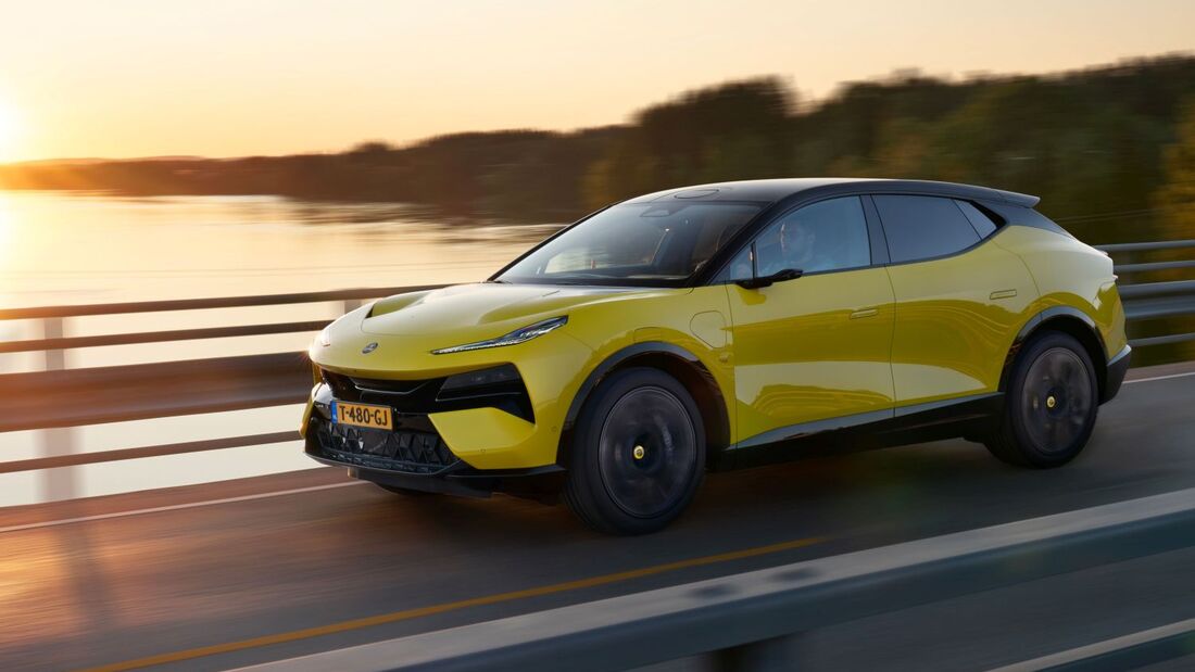 Lotus Eletre 2023