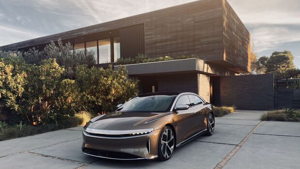 Lucid Air Touring 2024