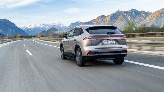 MG HS Plug-in-Hybrid 2025