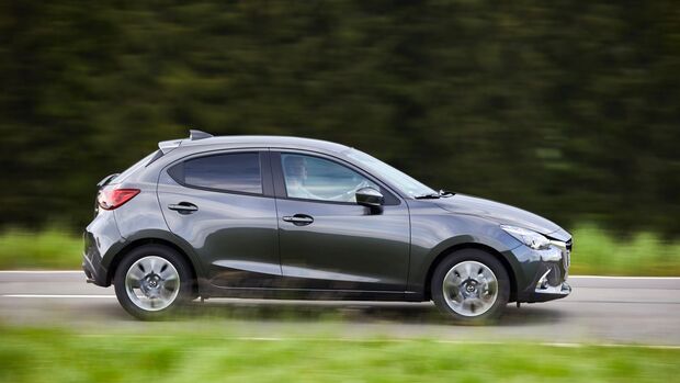 Mazda 2 2017