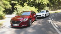 Mazda 6 Kombi 2018 und Opel Insignia Sports Tourer 2017