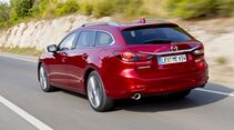 Mazda 6 Kombi 2019, fahrend, schräg, hinten