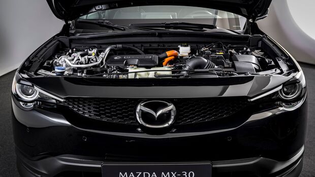 Mazda MX-30 R-EV 2023