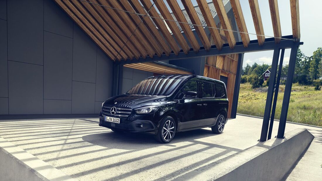 Mercedes 2024