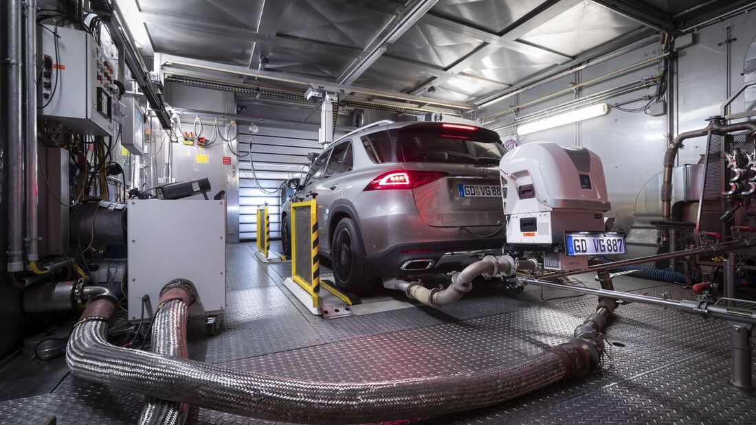 Mercedes Abgasmessung 2023