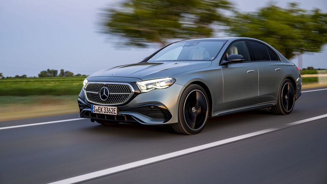 Mercedes-Benz 2024