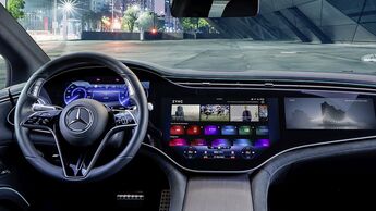 Mercedes Cockpit 2022