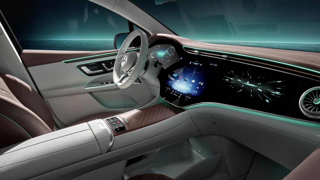 Mercedes EQE SUV 2022
