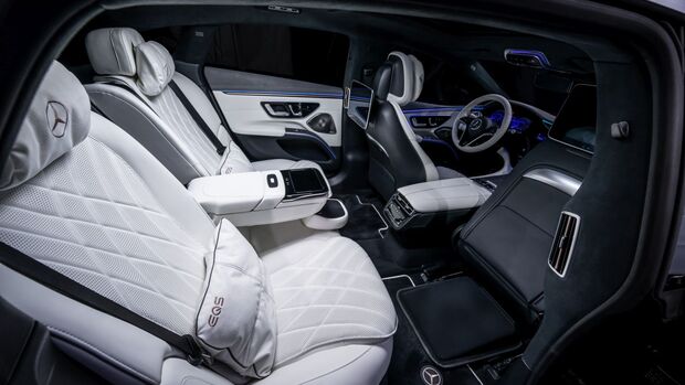 Mercedes EQS 2024