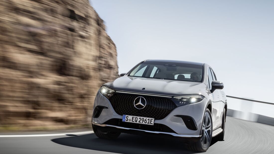 Mercedes EQS SUV 2022