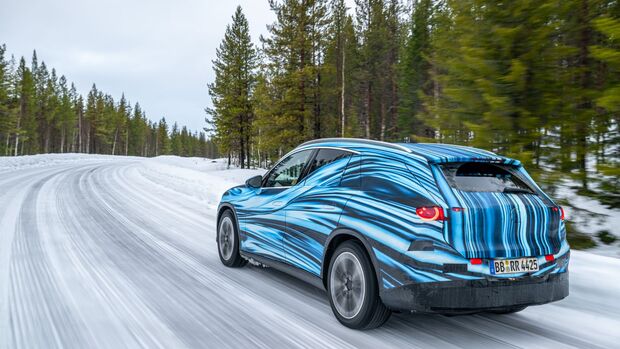 Mercedes GLC 2025