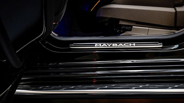 Mercedes-Maybach EQS SUV 2023