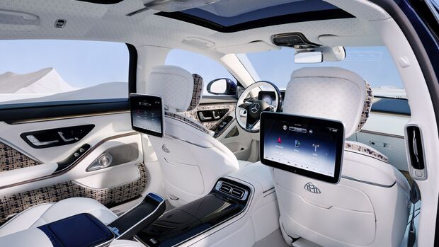 Mercedes-Maybach Haute Voiture 2023