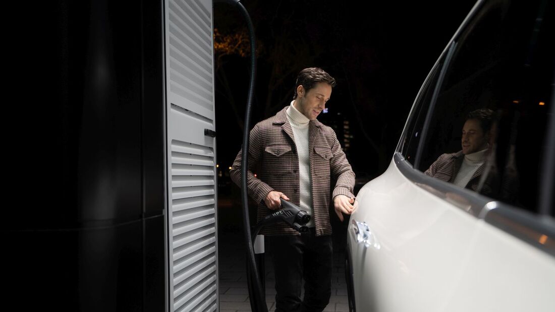 Mercedes me Charge 2024