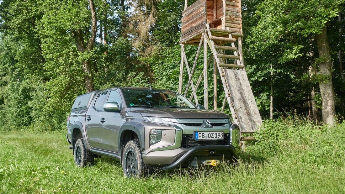 Mitsubishi_L200_DoKa_2021