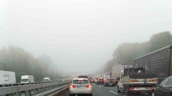 Nebel Autobahn 2023