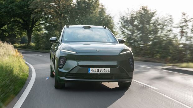 Nio EL8 Dynamic 2025