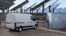 Nissan Interstar 2024