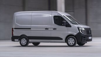 Nissan Interstar 2024