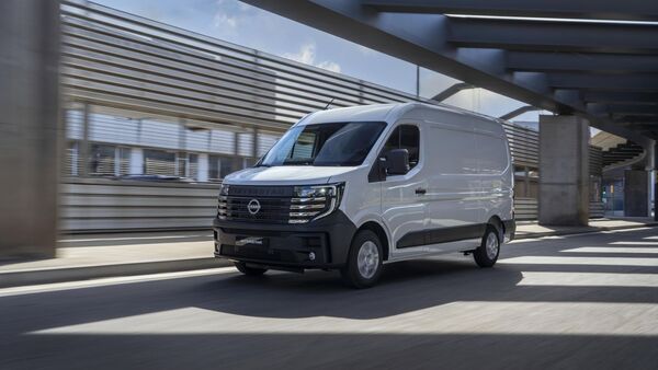 Nissan Interstar 2025
