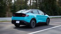 Nissan Leaf  2025