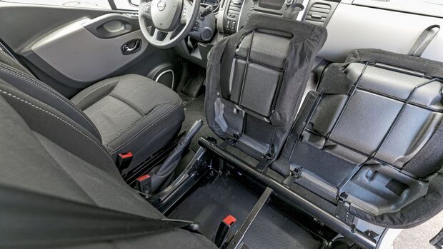 Nissan NV300 2018