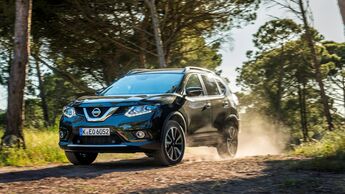 Nissan bei Firmenauto des Jahres 2016