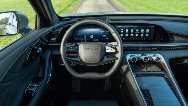 Omoda 9 PHEV 2026