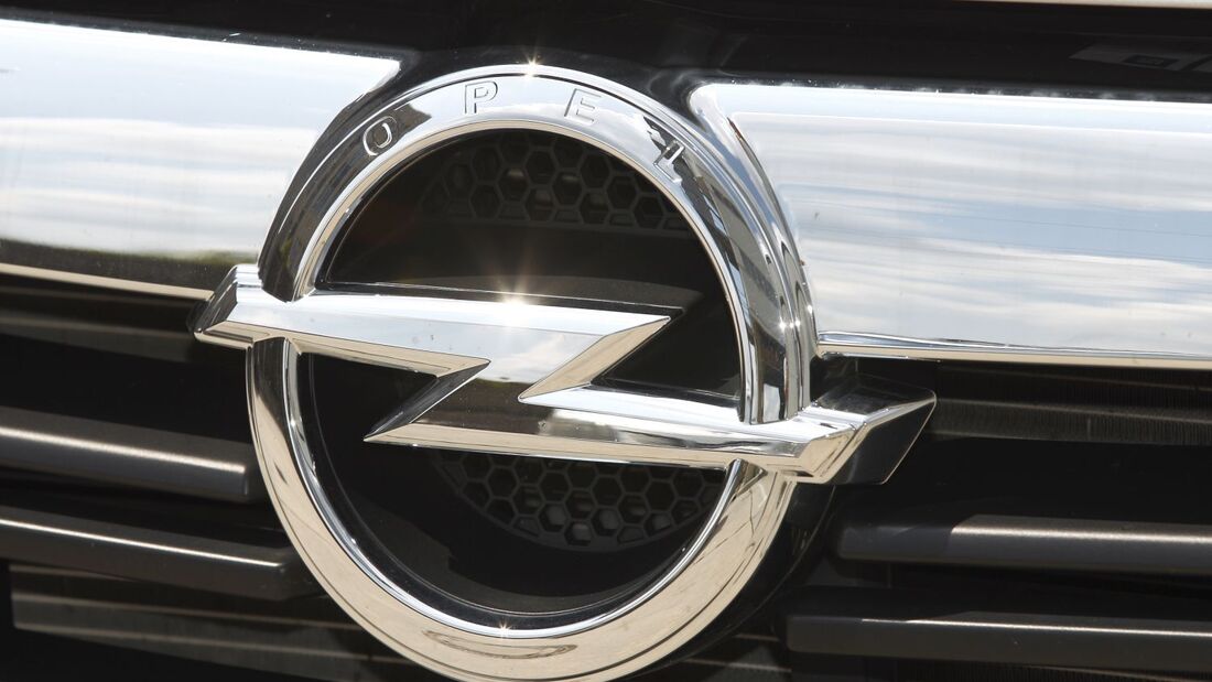 Opel Logo