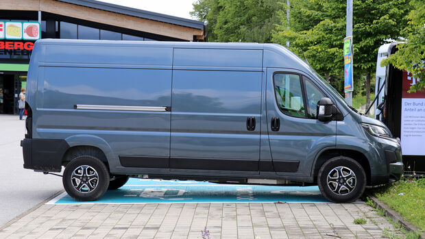 Opel Movano Electric Test 2024