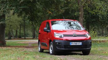 PSA-Transporter Citroen Berlingo Peugeot Partner