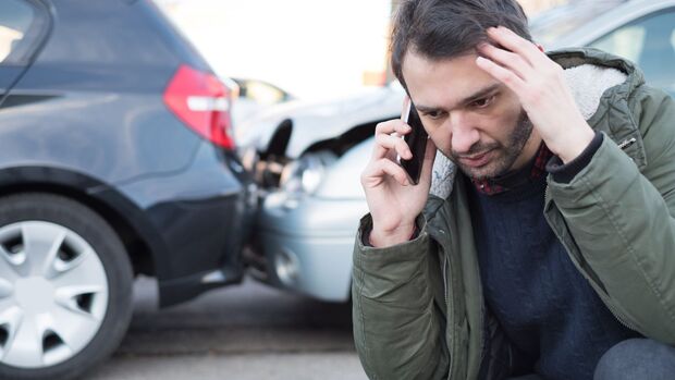 Panne Unfall Notruf Smartphone