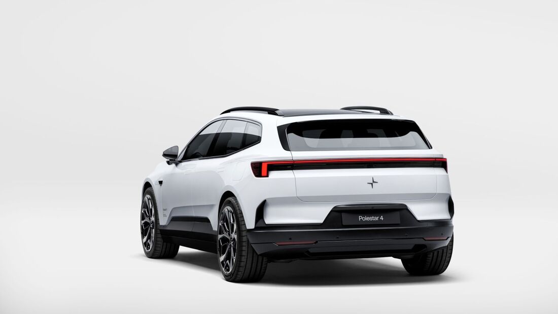 Polestar 4 SUV 2026