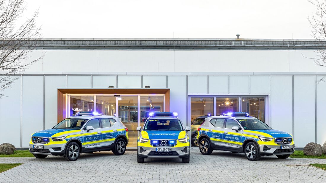 Polizei, Volvo XC40 T4
