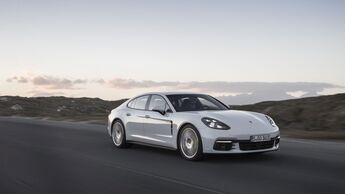 Porsche Panamera 4 E-Hybrid