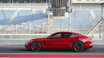 Porsche Panamera GTS 2018