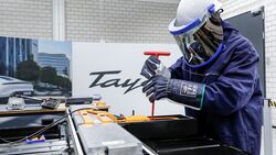 Porsche Road to X - HV-Batterie-Reparaturzentren