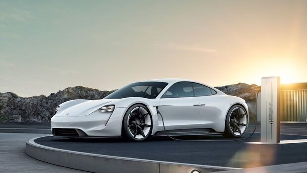 Porsche Taycan 2019