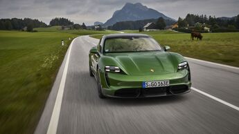 Porsche Taycan 2019