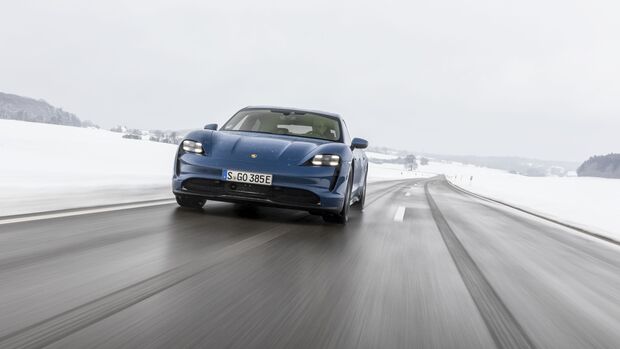 Porsche Taycan 2021, E-Auto,