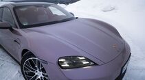 Porsche Taycan 4 2025