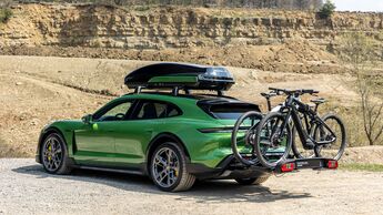 Porsche Taycan Cross Turismo 2021